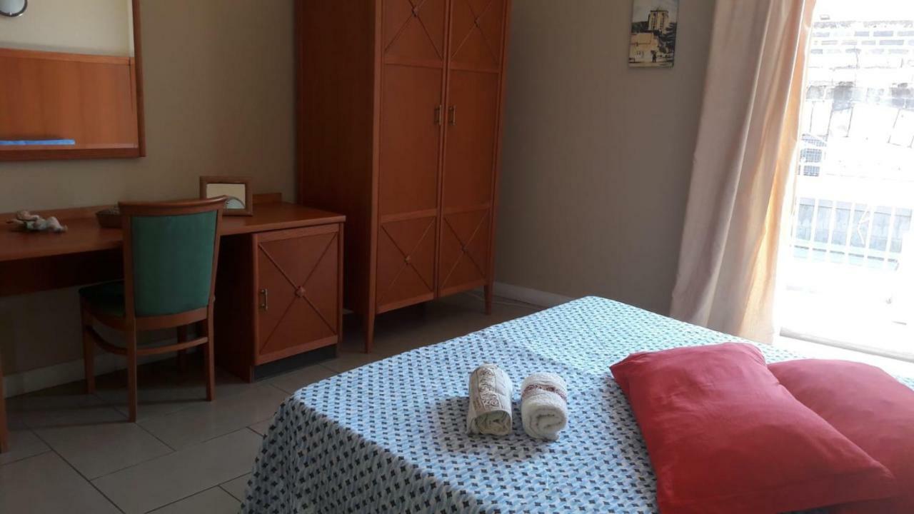 Bastiano'S Rooms Catánia Buitenkant foto