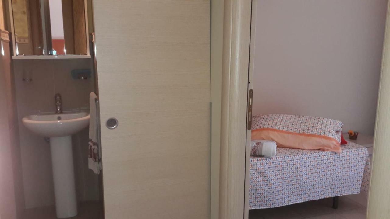 Bastiano'S Rooms Catánia Buitenkant foto