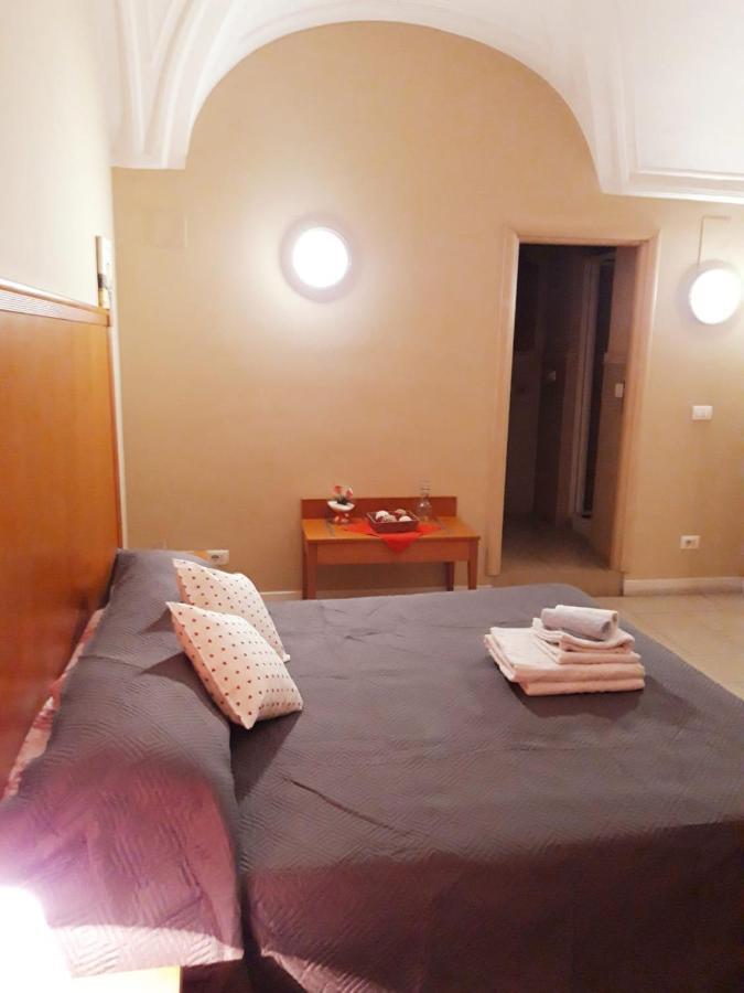 Bastiano'S Rooms Catánia Buitenkant foto