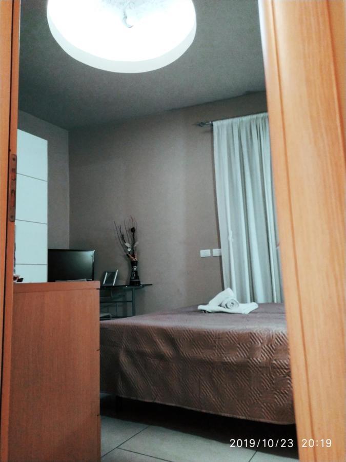 Bastiano'S Rooms Catánia Buitenkant foto